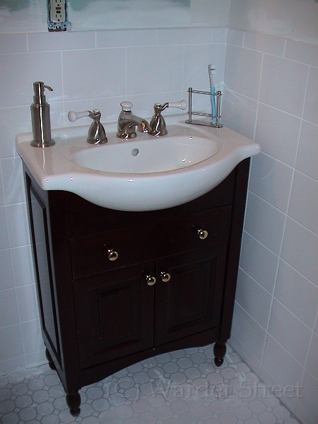 New Bathroom 20.jpg